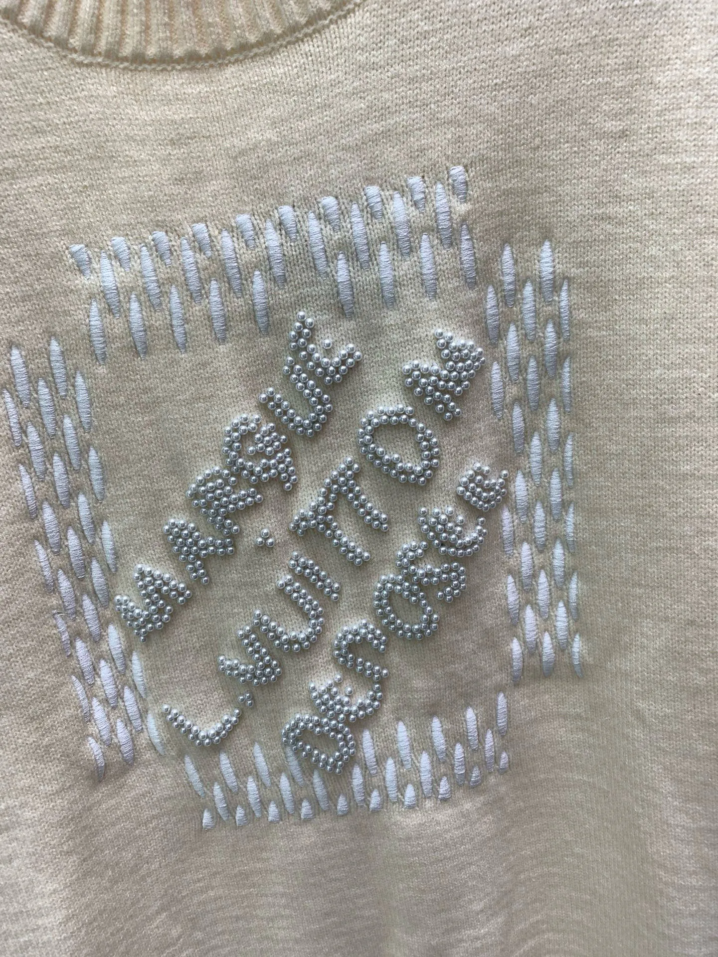 🅿️400 beige